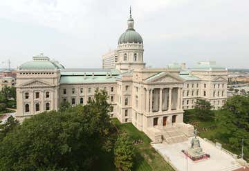 Photo of Indiana State Capitol