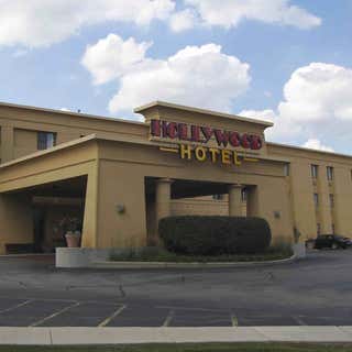 Hollywood Casino Hotel & RV Resort
