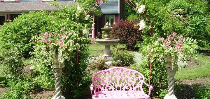 Photo of Tiffany Gardens Bed And Breakfast