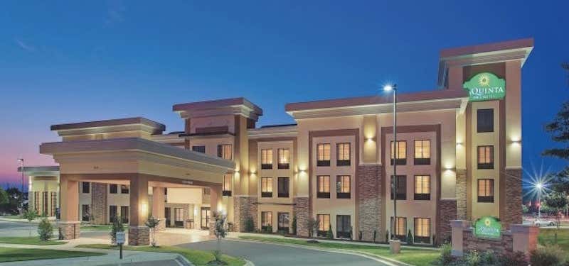 Photo of La Quinta Inn & Suites by Wyndham Memphis Wolfchase