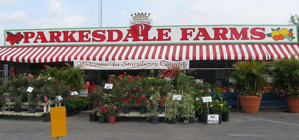 Parkesdale Farm Market, Plant City Roadtrippers