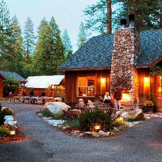 Evergreen Lodge At Yosemite