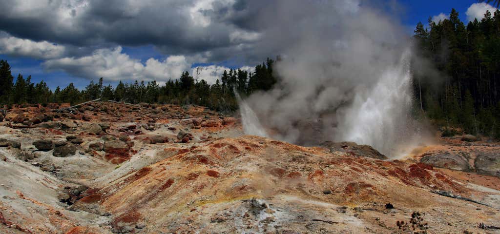 Photo of Steamboat Geyser