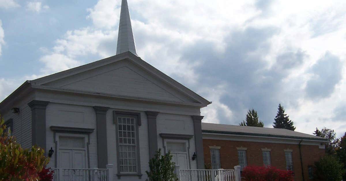 Lyonsville Congregational Church, Indian Head Park Roadtrippers