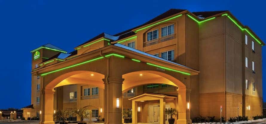 Photo of La Quinta Inn & Suites by Wyndham Fort Worth Eastchase