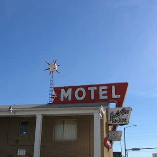 Bel-Aire Motel
