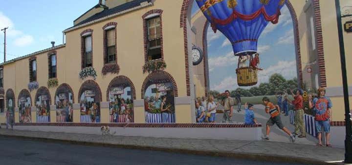 Photo of Main Street Market Mural