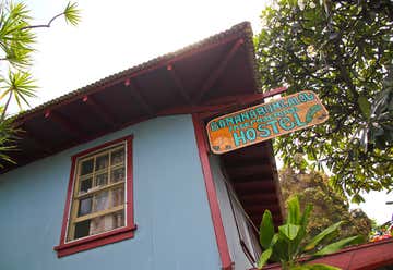 Photo of Banana Bungalow Maui Hostel