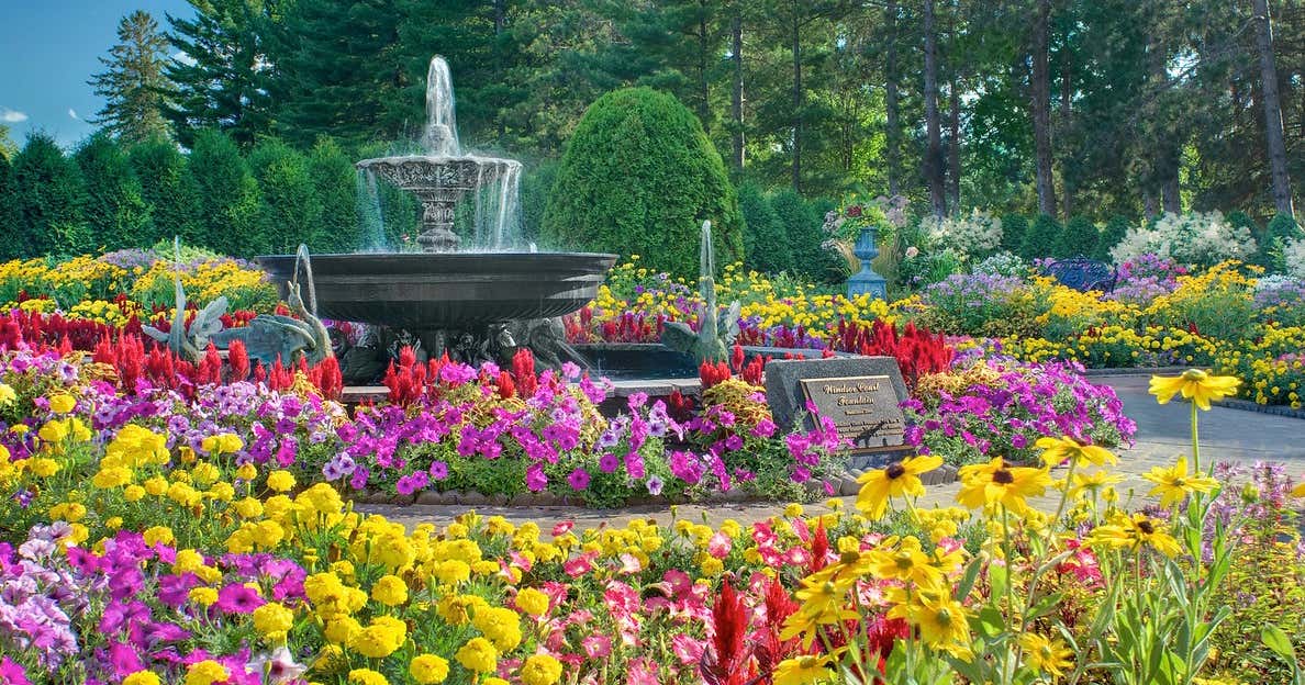 Munsinger Gardens, St. Cloud Roadtrippers