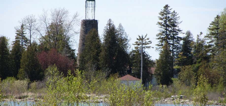 Photo of Baileys Harbor Lighthouse