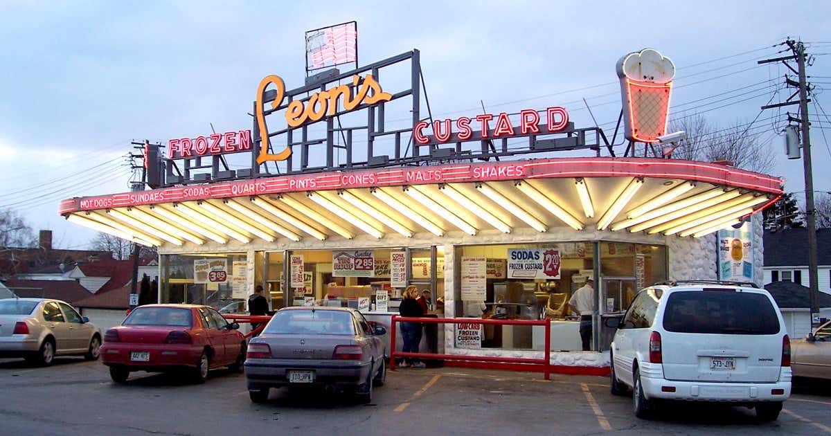 Leon's Frozen Custard, Milwaukee Roadtrippers