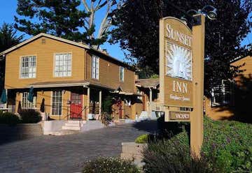 Photo of Sunset Inn - Pacific Grove, California (CA)