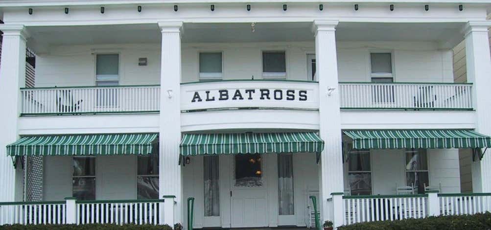 Photo of Albatross Hotel