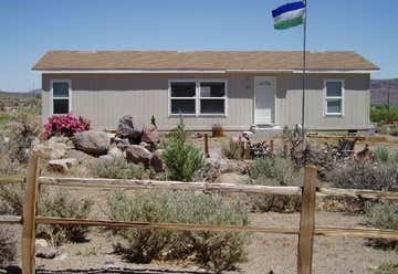 Photo of The Government House of the Republic of Molossia