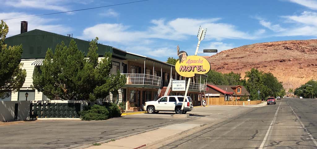 Photo of Apache Motel