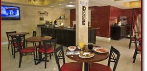 Magnolia Inn And Suites