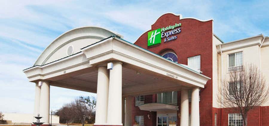 Photo of Holiday Inn Express & Suites Gainesville, An IHG Hotel
