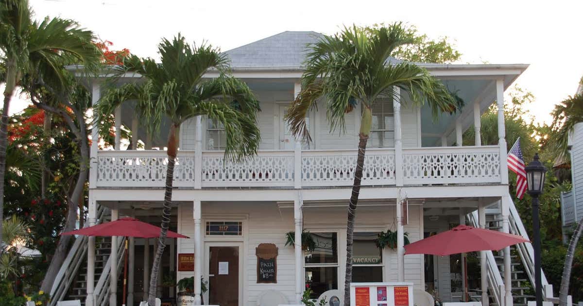Speakeasy Inn & Rum Bar, Key West Roadtrippers