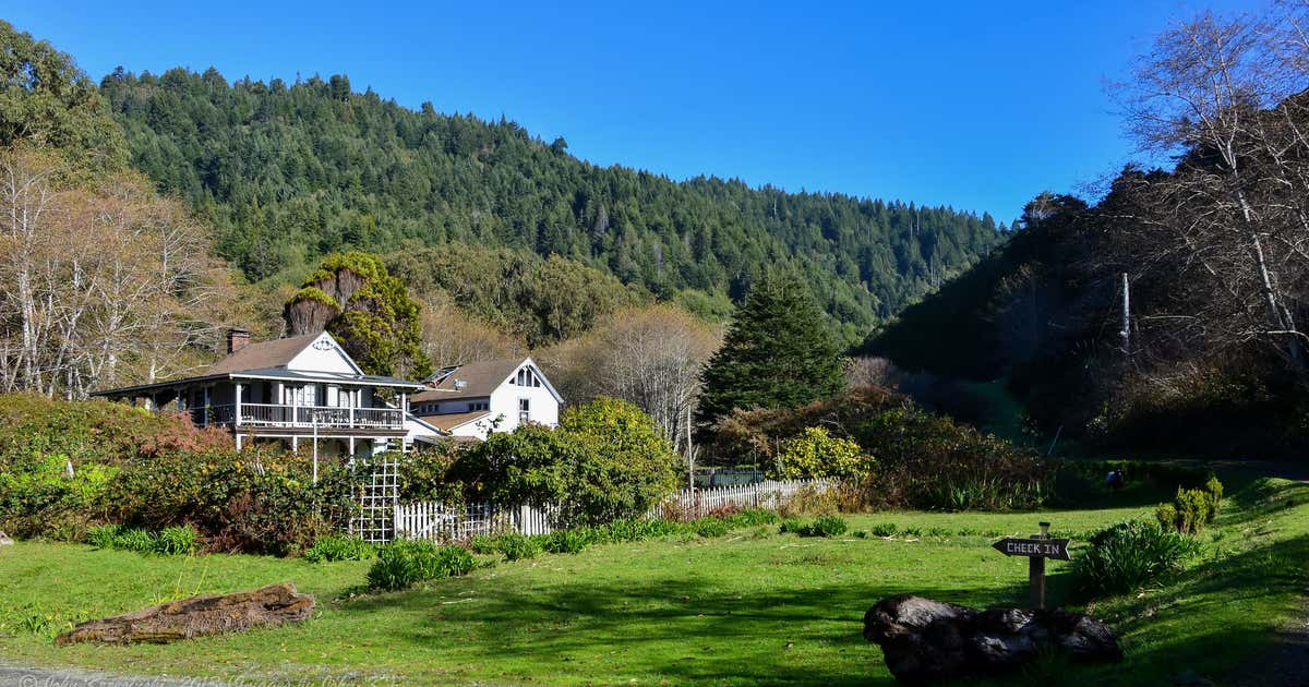 Howard Creek Ranch Inn, Westport Roadtrippers