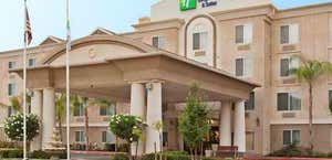 Holiday Inn Express & Suites Fresno (River Park) Hwy 41, an IHG Hotel