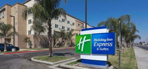 Photo of Holiday Inn Express & Suites Bakersfield Central, an IHG Hotel