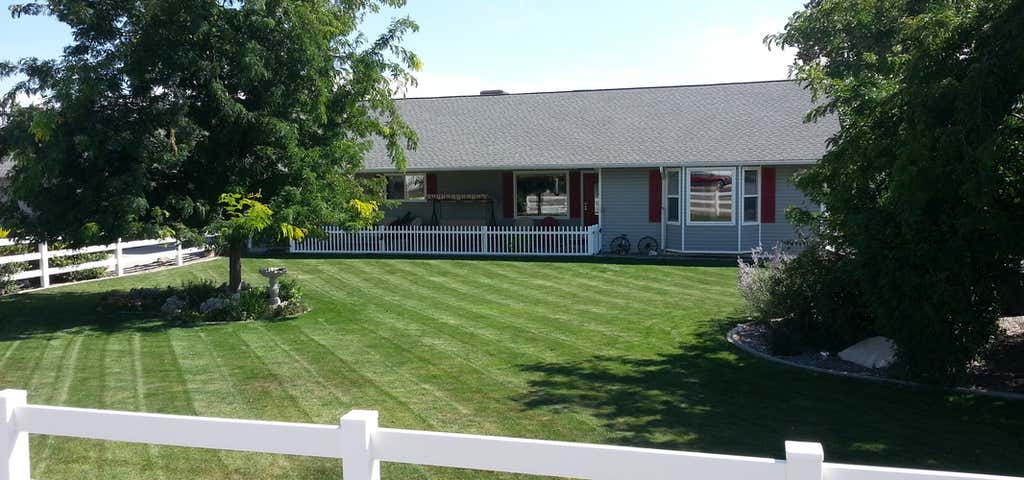 Photo of Grand Junction Bookcliffs Bed & Breakfast