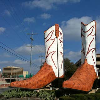 World’s Largest Cowboy Boots