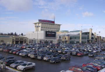 Photo of Chinook Centre