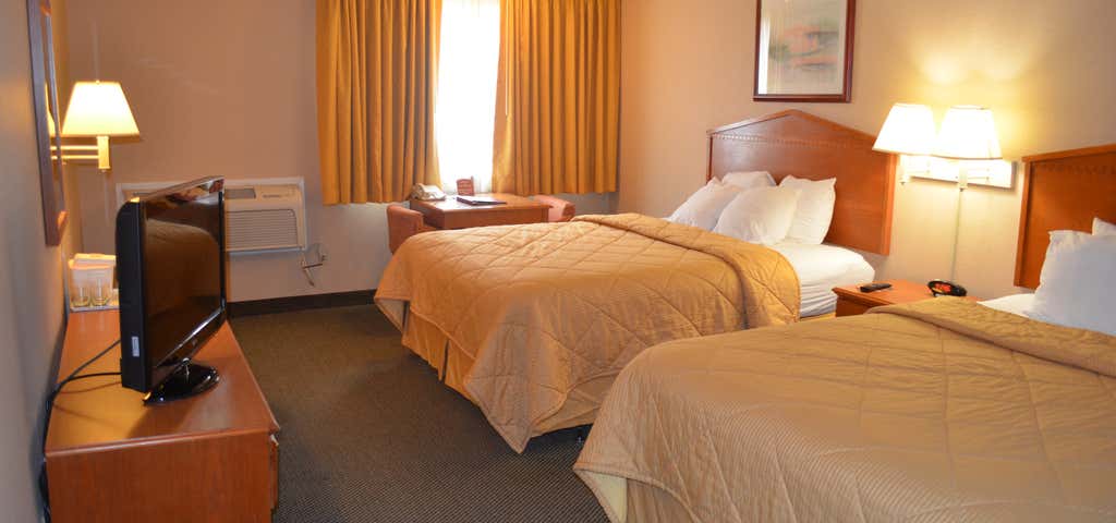 Photo of Comfort Inn & Suites Tualatin - Lake Oswego South