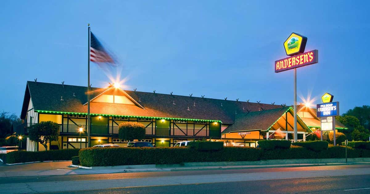 Pea Soup Andersen's Inn, Buellton Roadtrippers