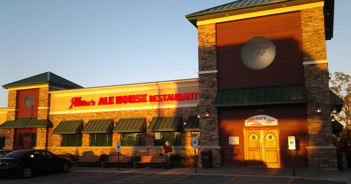 Miller's Ale HouseLombard, Lombard Roadtrippers