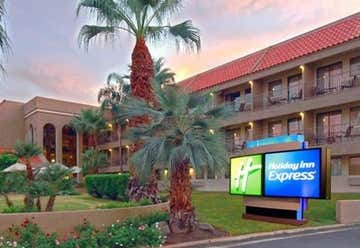 Photo of Holiday Inn Express Palm Desert