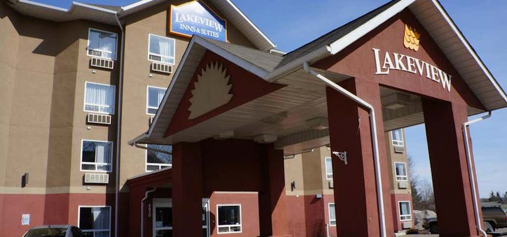 Photo of Lakeview Inns & Suites - Chetwynd