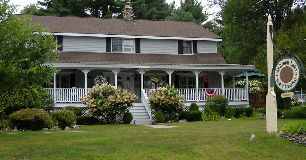 Schroon Lake Bed & Breakfast, Schroon Lake Roadtrippers