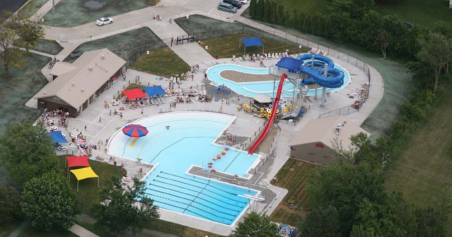 Grinnell Mutual Family Aquatic Center, Grinnell Roadtrippers