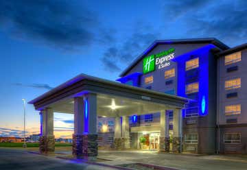 Photo of Holiday Inn Express and Suites Dawson Creek