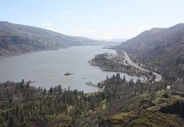 Photo of Rowena Crest Viewpoint