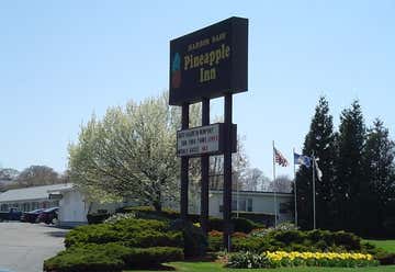 Photo of Pineapple Inn