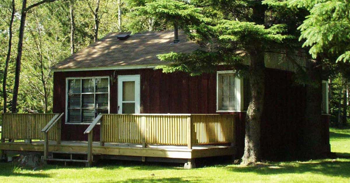 Voyageurs Sand Lake Resort, Britt Roadtrippers