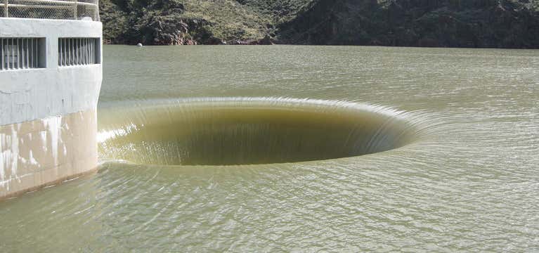 Photo of Owyhee Reservoir