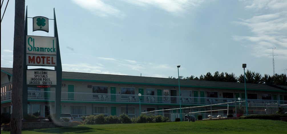 Photo of Shamrock Motel Resort & Suites