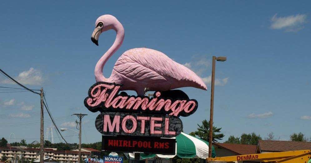 Flamingo Motel & Suites, Wisconsin Dells | Roadtrippers