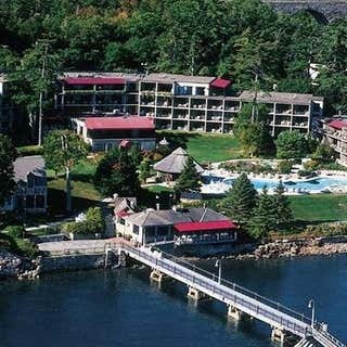 Holiday Inn Bar Harbor Regency Hotel