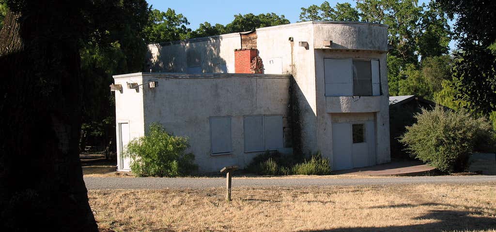 Photo of Burdell Mansion Ruins
