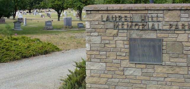 Photo of Laural Hill Memorial Cementary