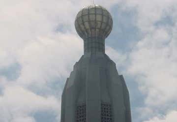 Photo of World's Largest Lightbulb