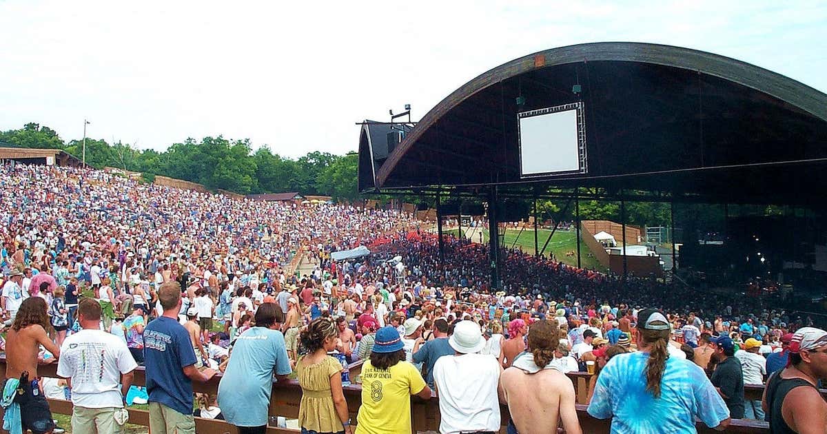 Alpine Valley Music Theatre, East Troy Roadtrippers