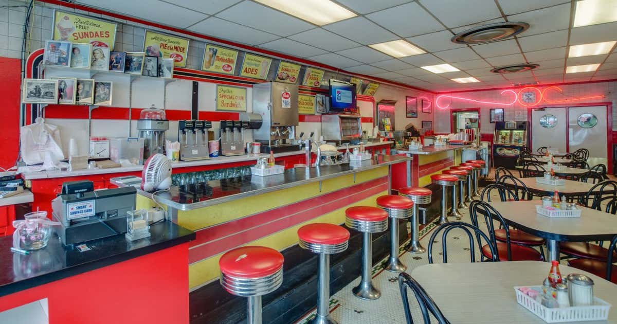 Elliston Place Soda Shop, Nashville Roadtrippers