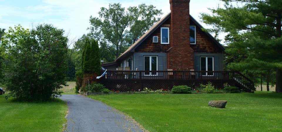 Photo of Cayuga Country Cottage