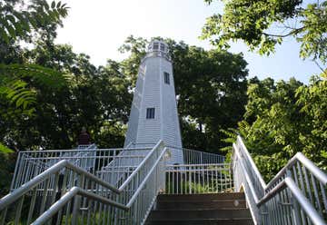 Photo of Mark Twain Memorial Lighthouse